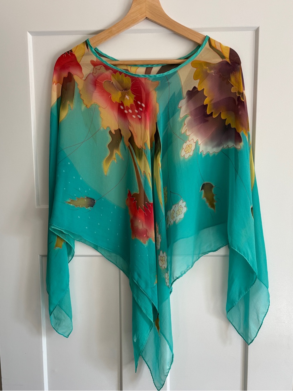 100% Silk Vintage Poncho Stevie Nicks Style!